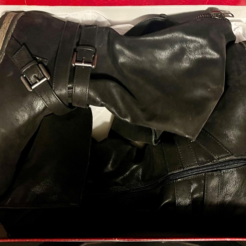 Carlos Santana Over the Knee Suede Slouch Boot - Picture 6 of 7